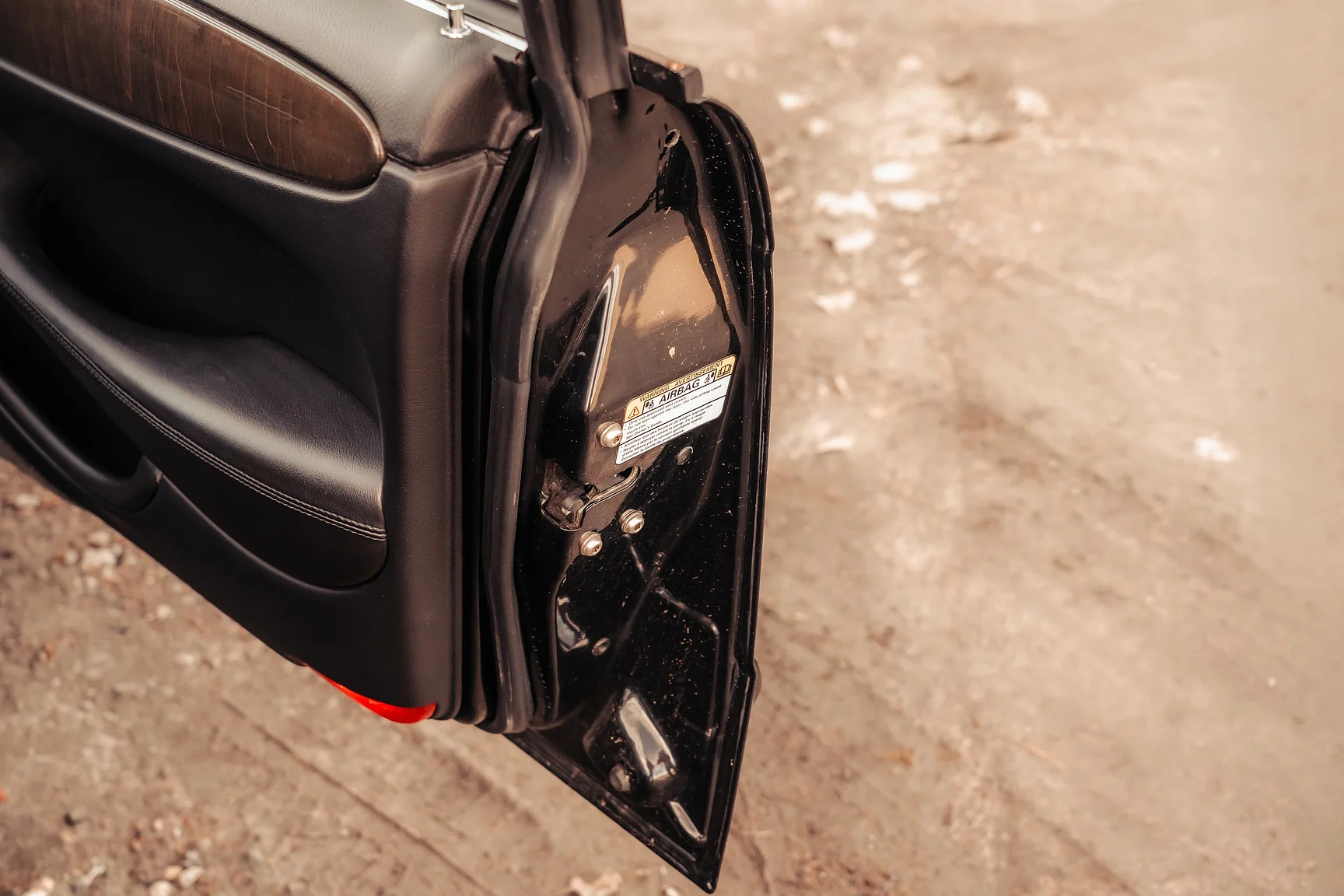 Interior image of 1997 Jaguar XJR 4.0 Kompressor NO RESERVE (55)