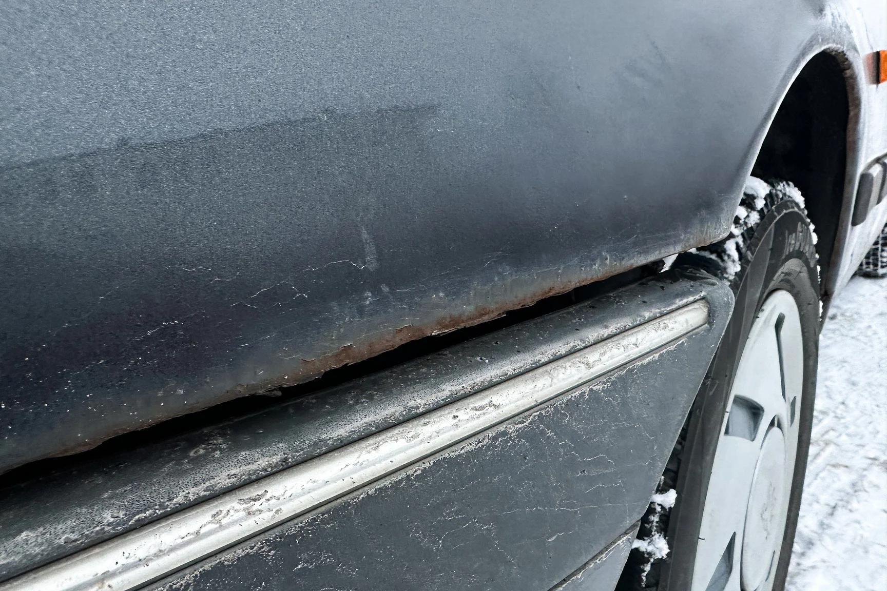 Exterior image of 1991 Peugeot 405 Break SRI (48)