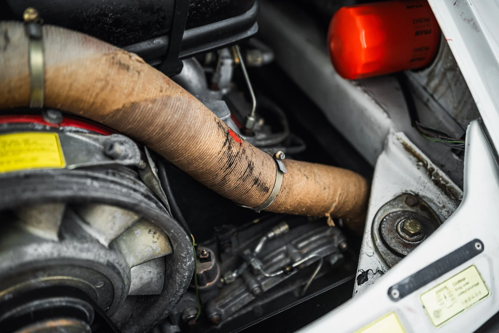 Image of 1983 Porsche 911 SC mechanics (14)