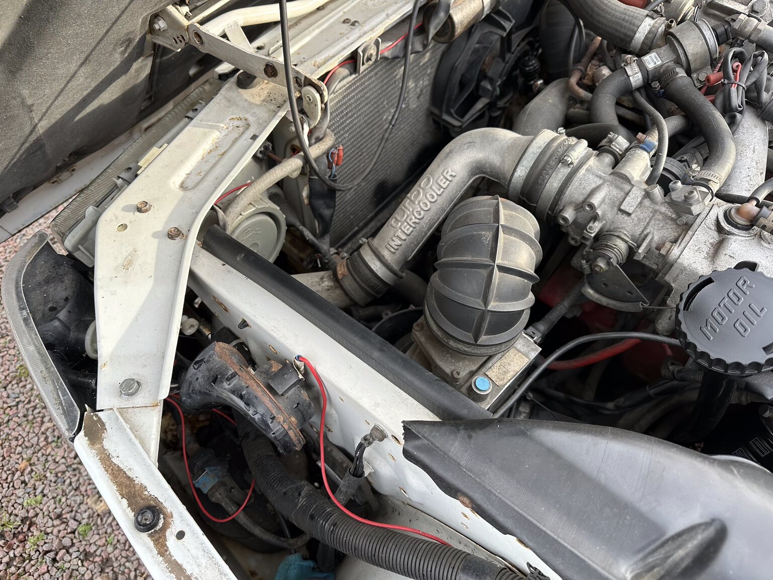 Image of 1991 Saab 900 Turbo mechanics
