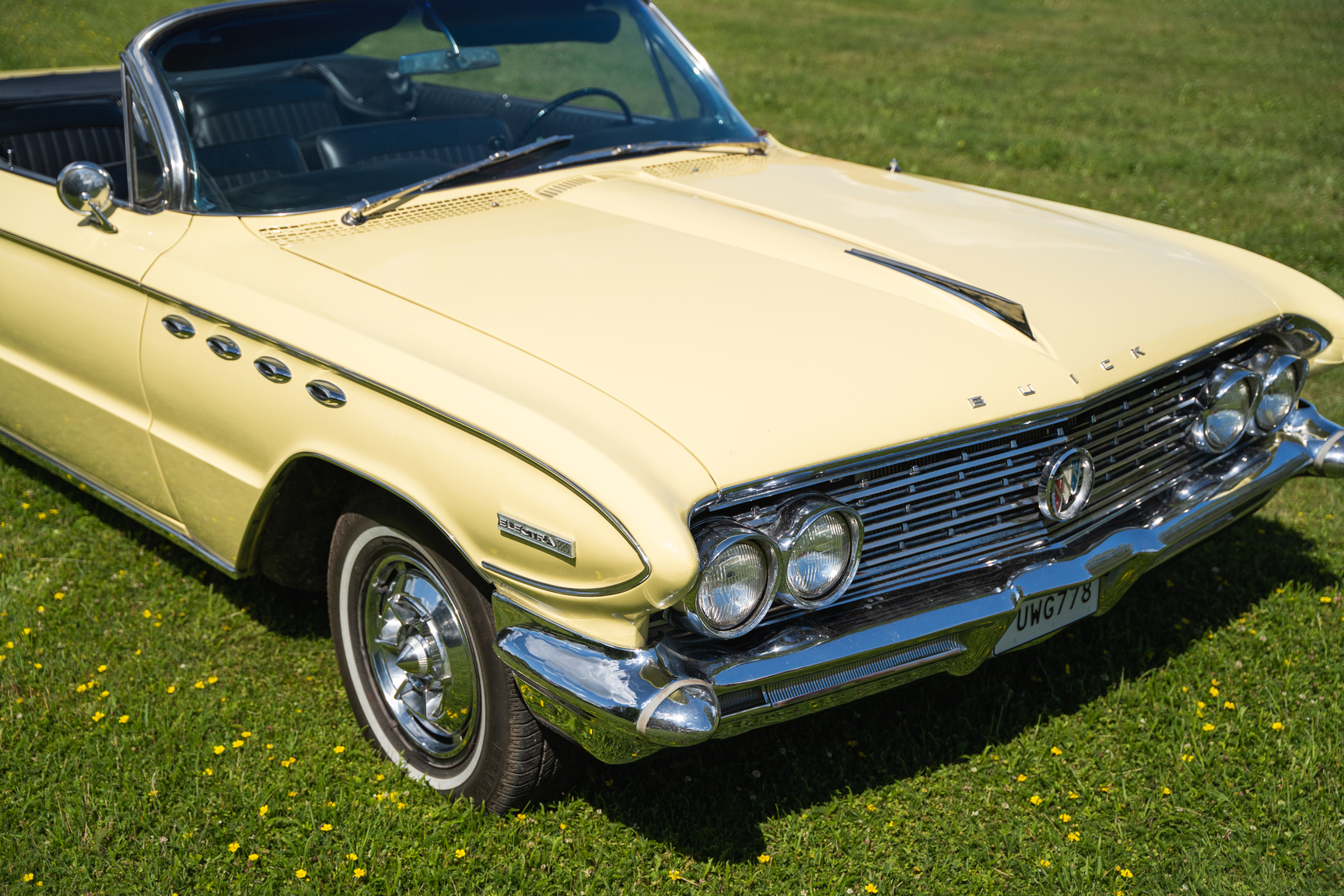 Exteriörbild på 1961 Buick Electra 225 cab