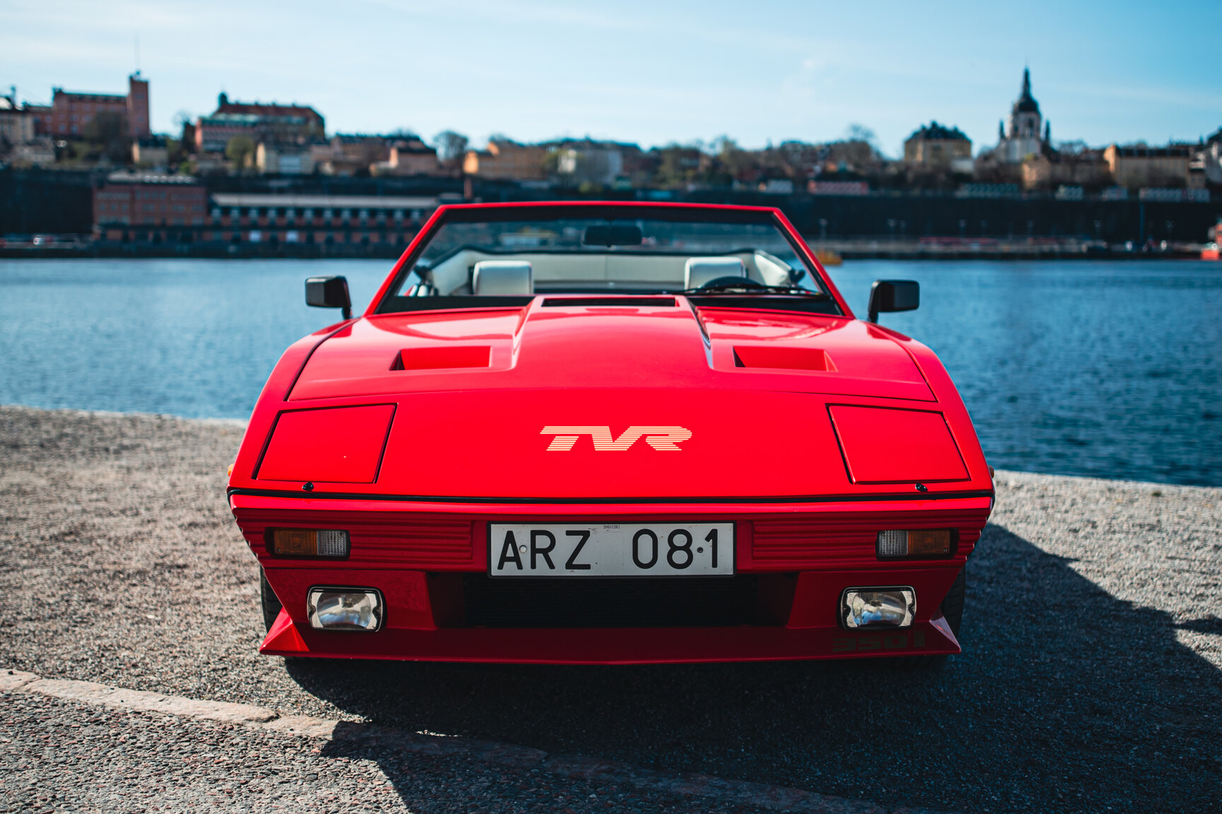 Exteriörbild på 1985 TVR 350i Cabriolet 3.5 V8