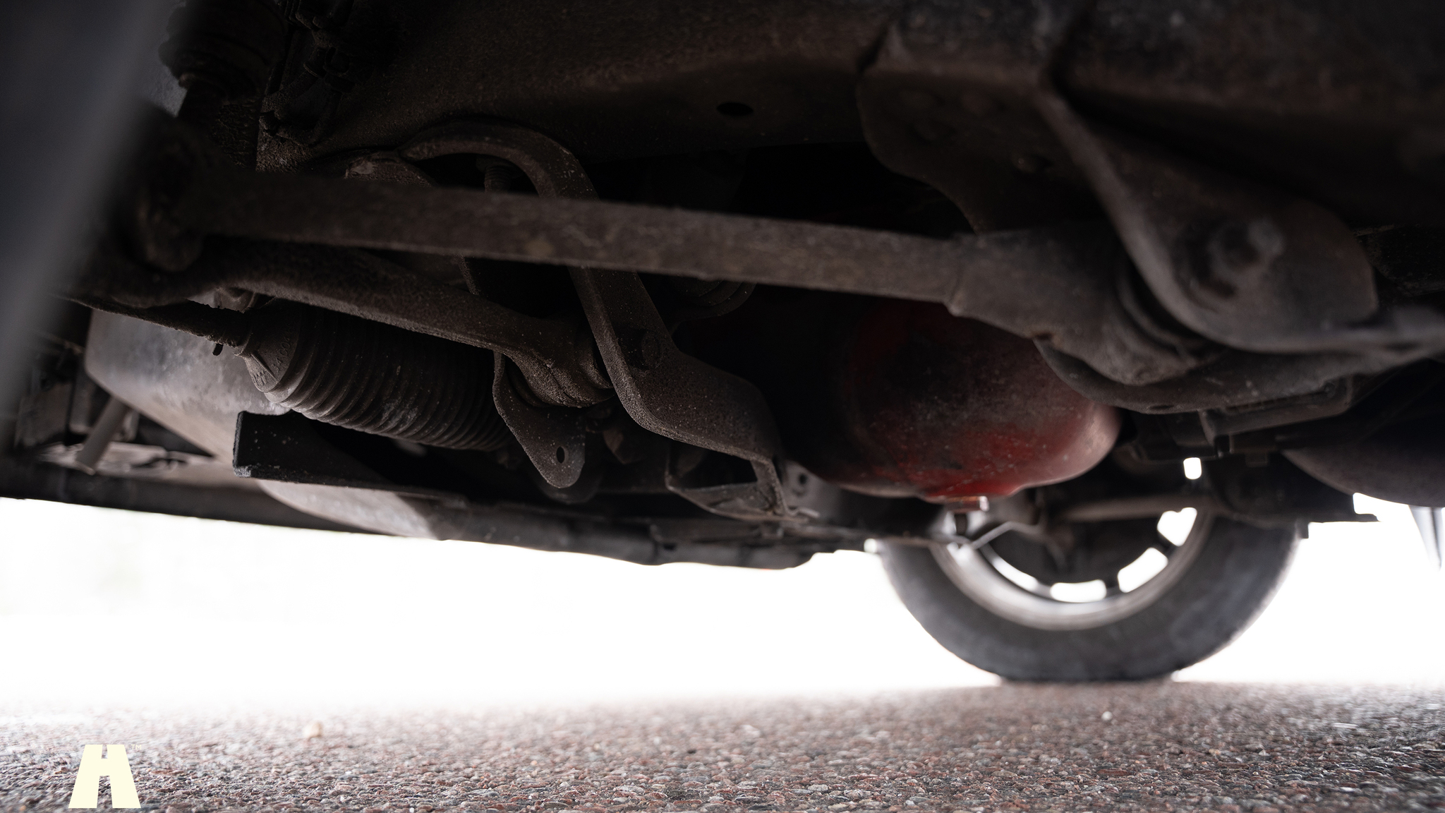 Image of 1995 Volvo 940 SE mechanics