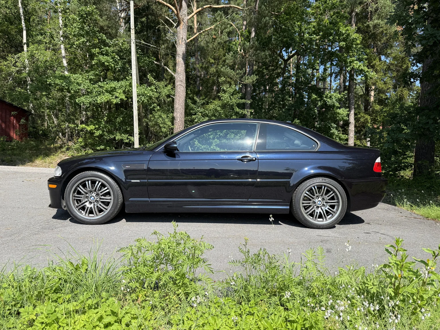 Exteriörbild på 2004 BMW M3 Coupé (3)