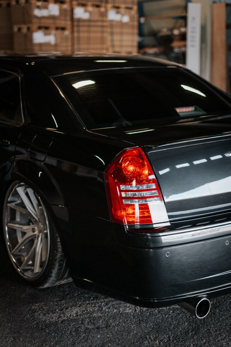 Aussenfoto 2006 Chrysler 300C SRT-8 (19)