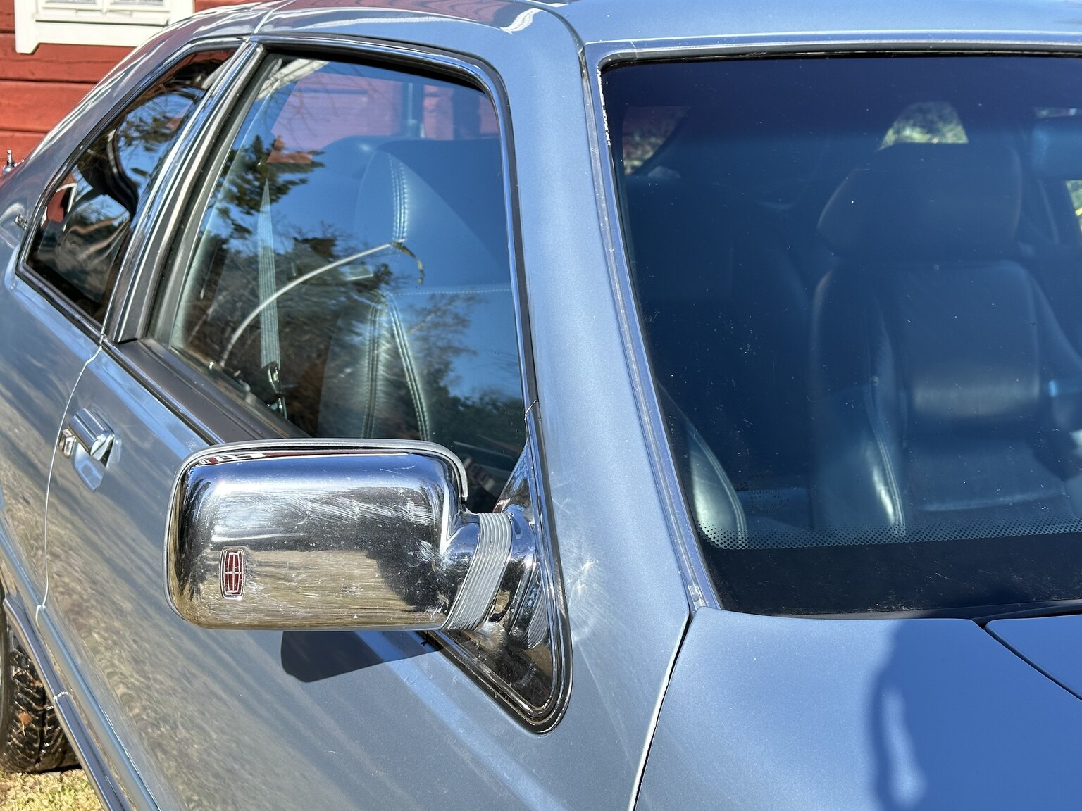 Exterior image of 1987 Lincoln Mark VII LSC