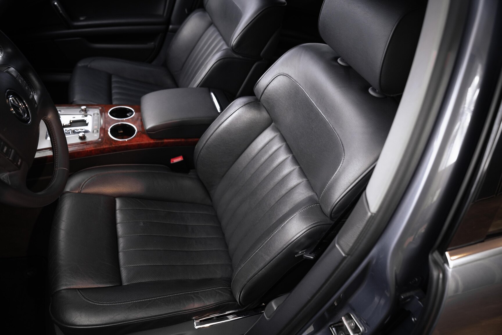 Interiörbild 2012 Volkswagen Phaeton 3.0 TDI 4Motion