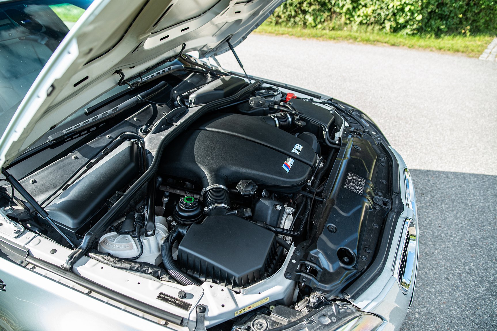 Image of 2006 BMW E60 M5 mechanics