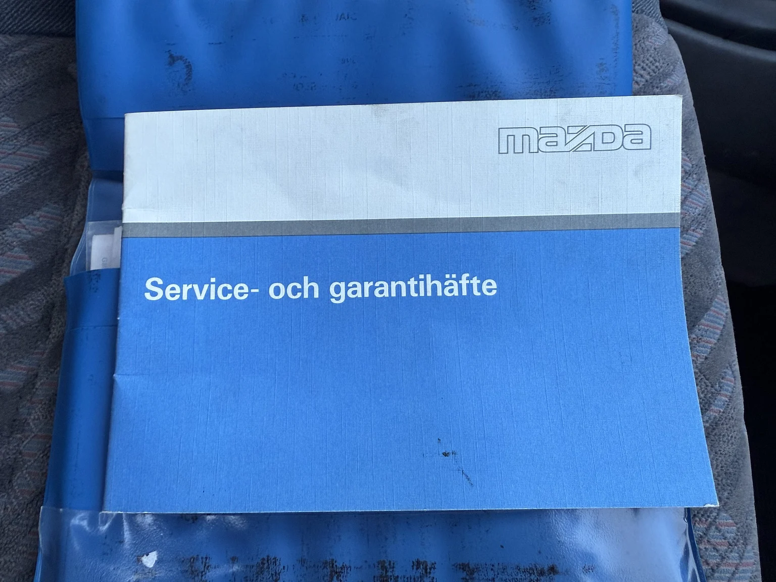 Dokumentation för 1992 Mazda 626 Hatchback 2.5 V6 Automatic (3)