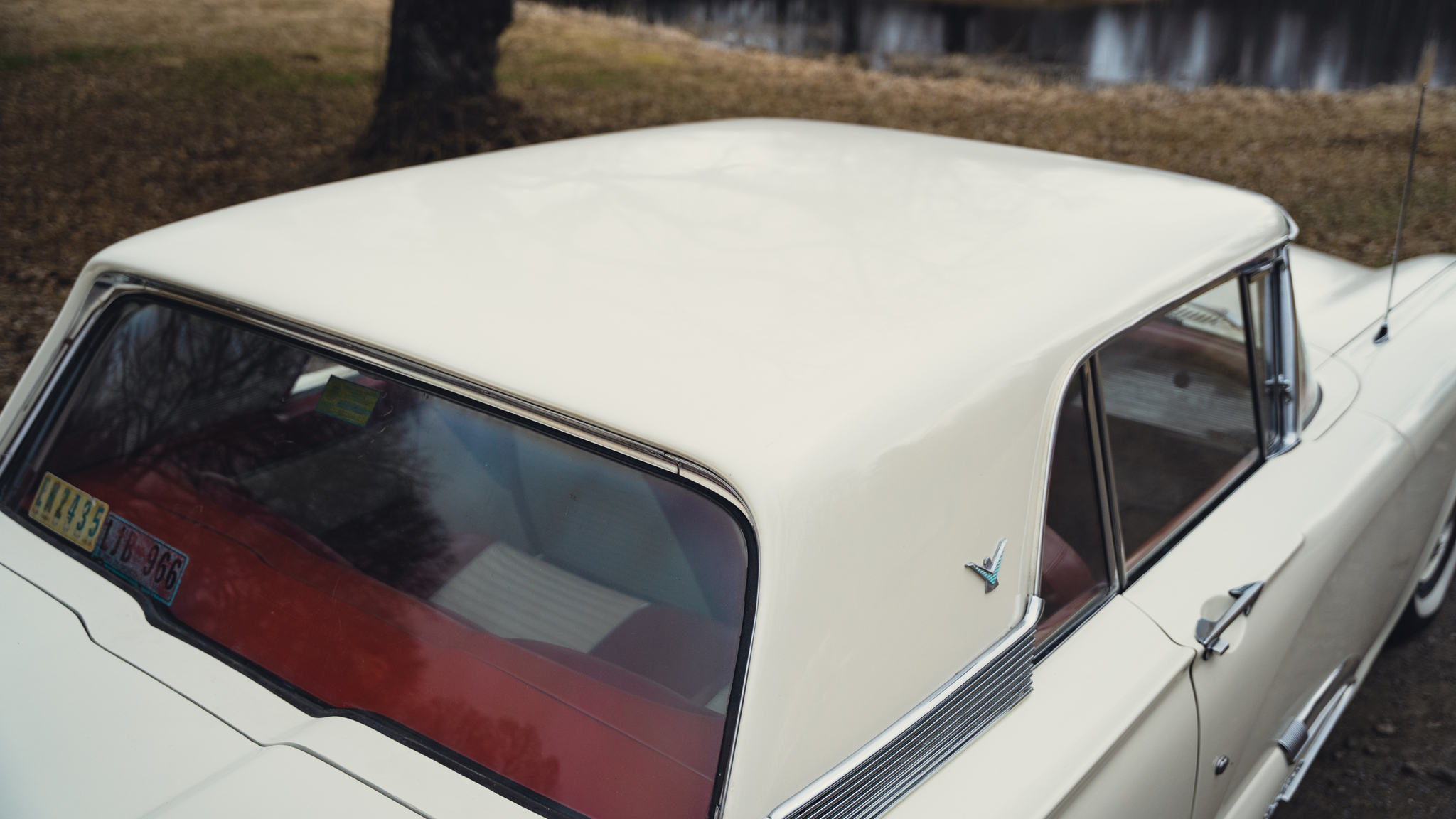 Exteriörbild på 1959 Ford Thunderbird hardtop
