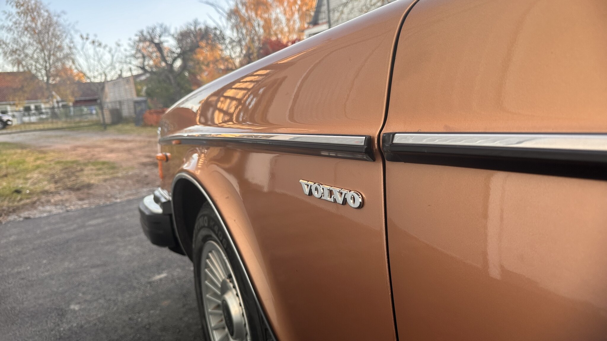 Exteriörbild på 1981 Volvo 244 GLE D6