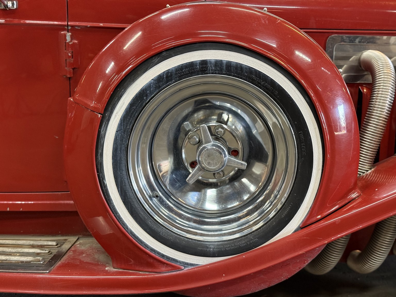 Exteriörbild på 1965 Duesenberg Roadster/StreetRod Replika 