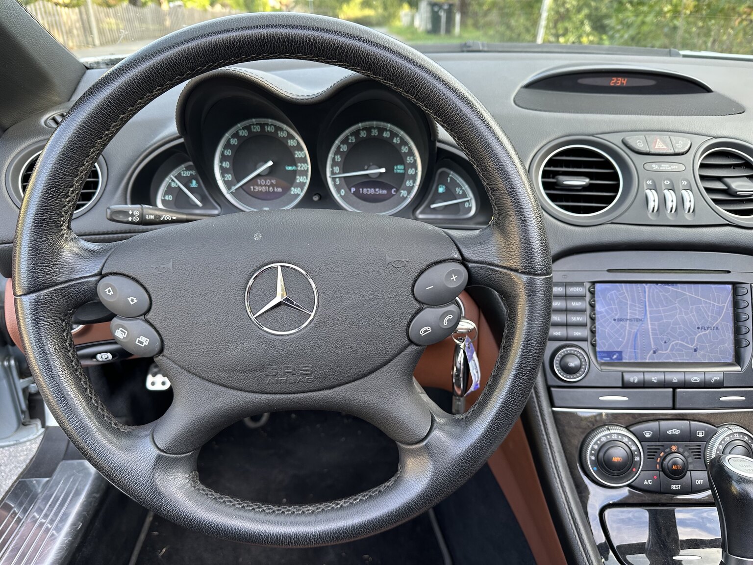 Interiörbild 2007 Mercedes-Benz SL500 AMG