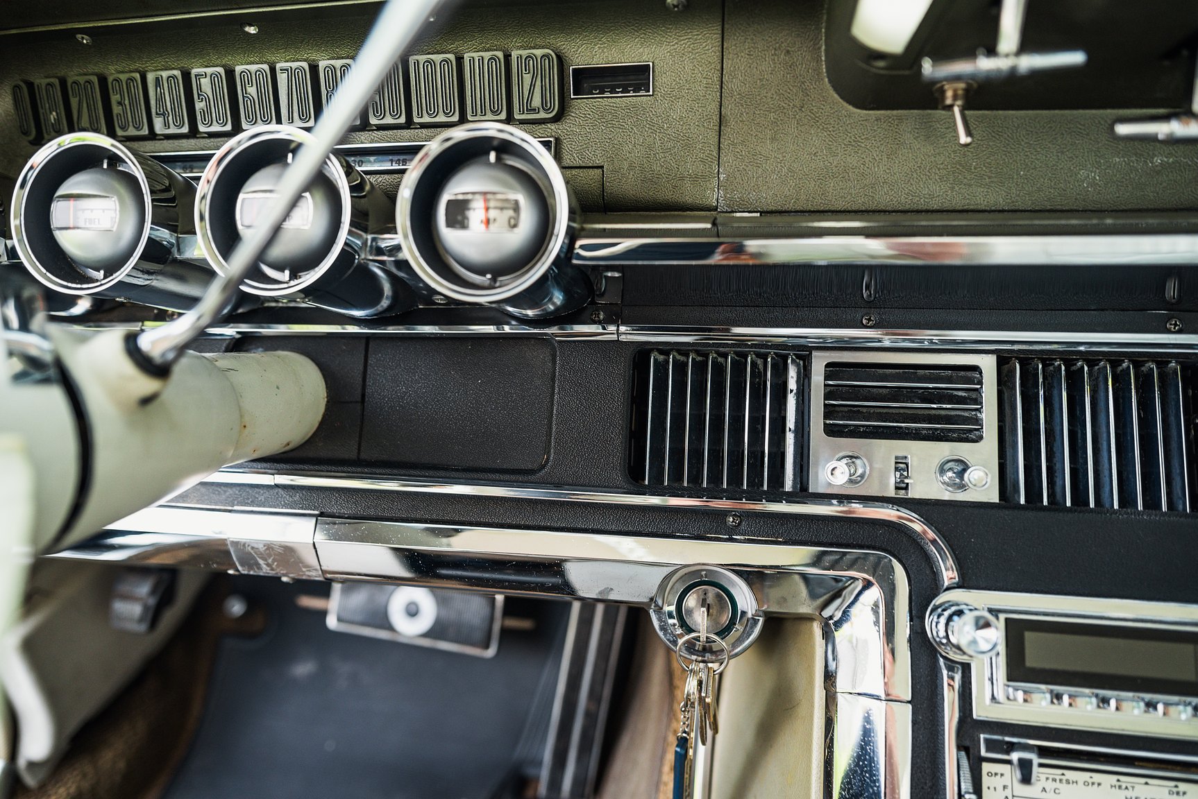 Interior image of 1966 Ford Thunderbird Town Hardtop
