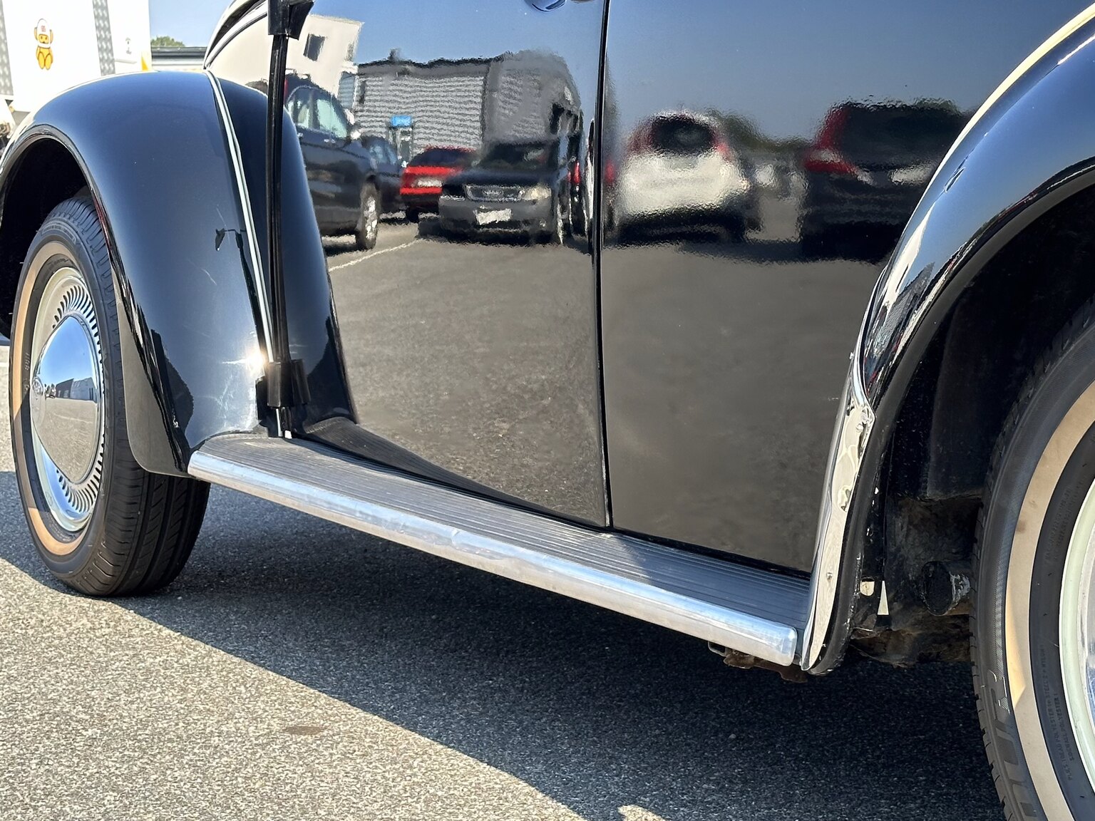 Exterior image of 1958 Volkswagen 1200 Beetle