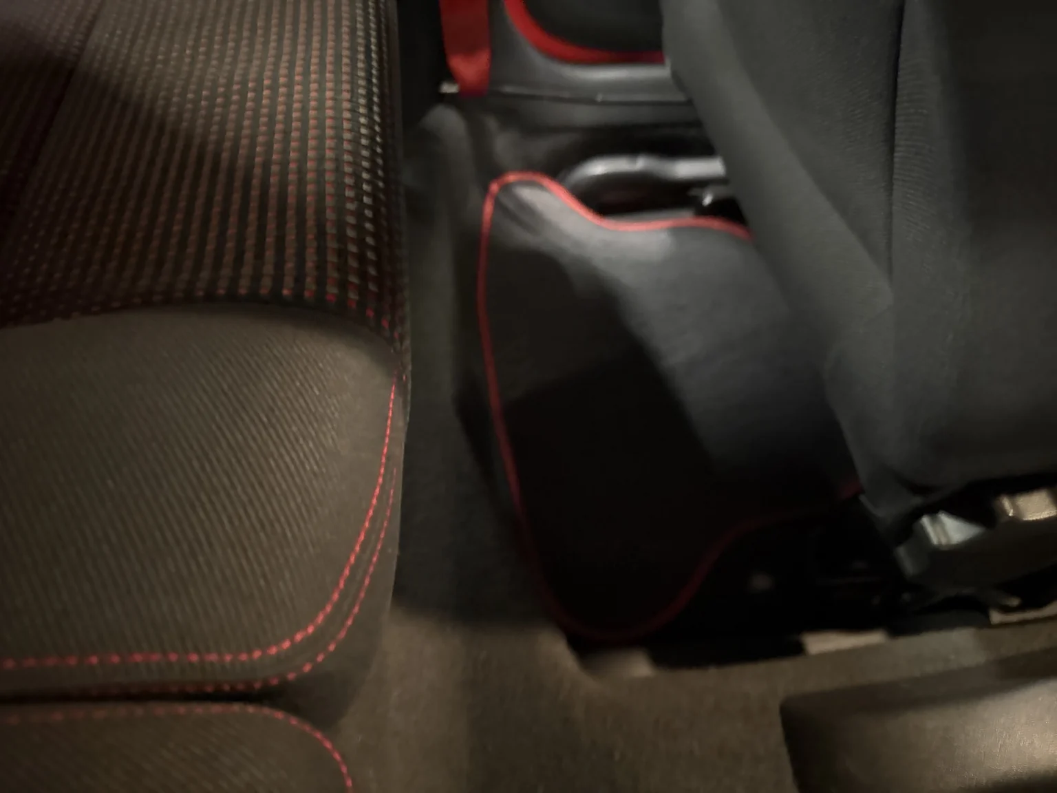 Interiörbild 2000 VW LUPO GTI 2001 (19)