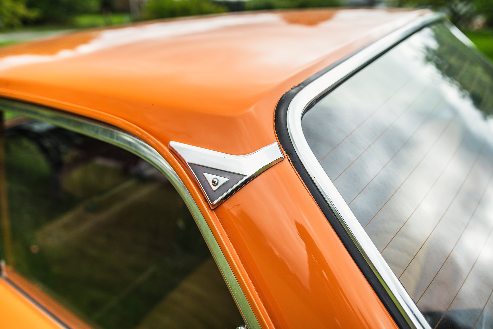 Exteriörbild på 1974 Volvo 142 2.0