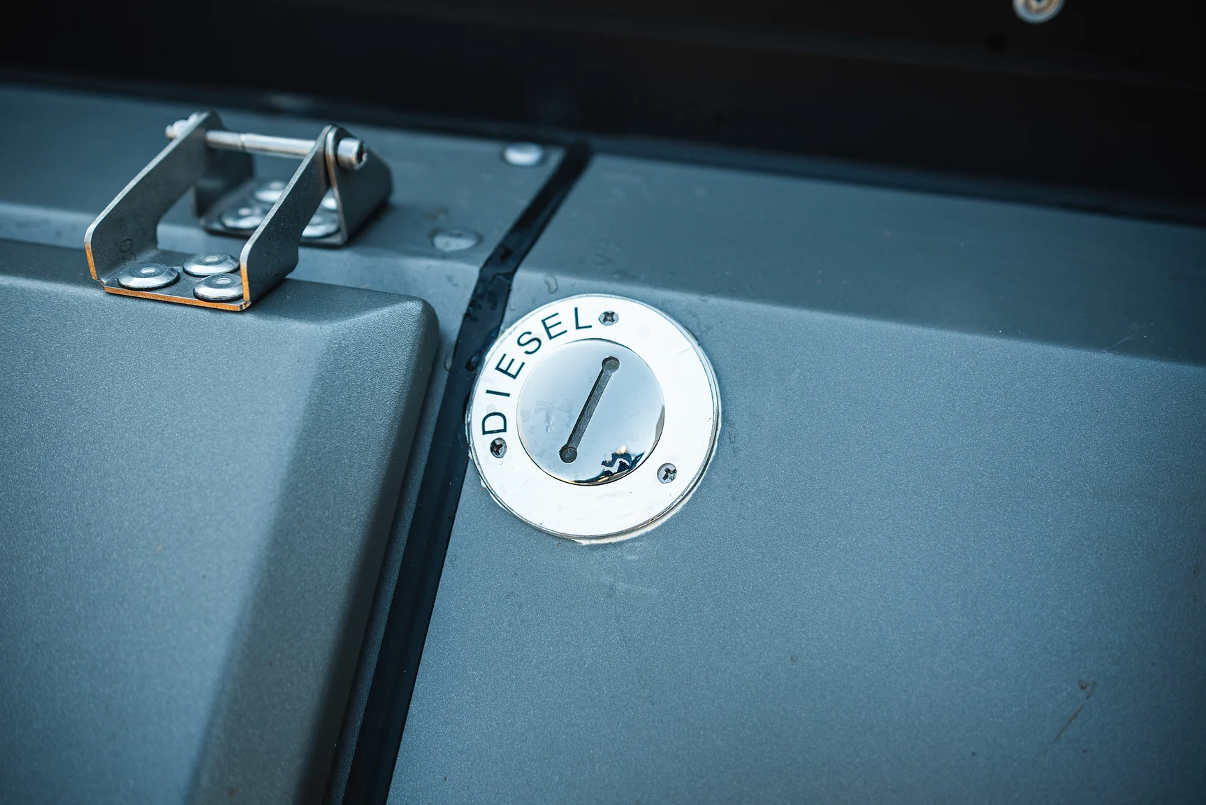 Exterior image of 2025 Northea Trailer Expedition Crawler 458i Offgrid-Camper (90)