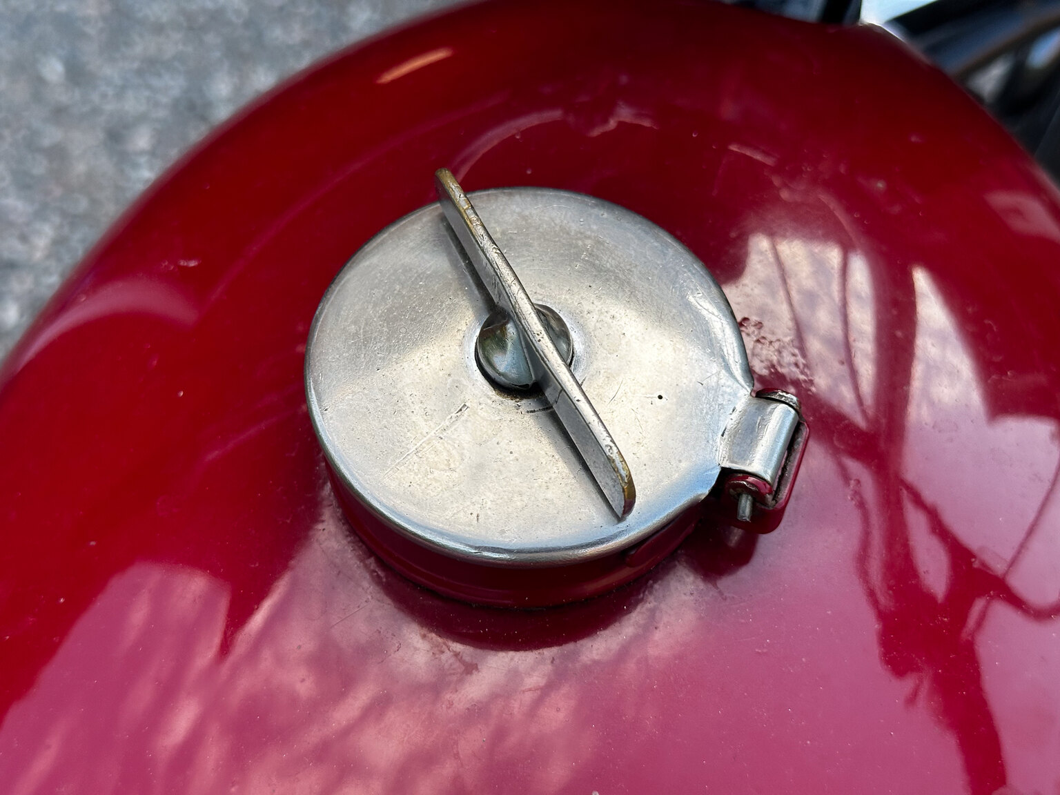 Exterior image of 1954 Ariel HS 500