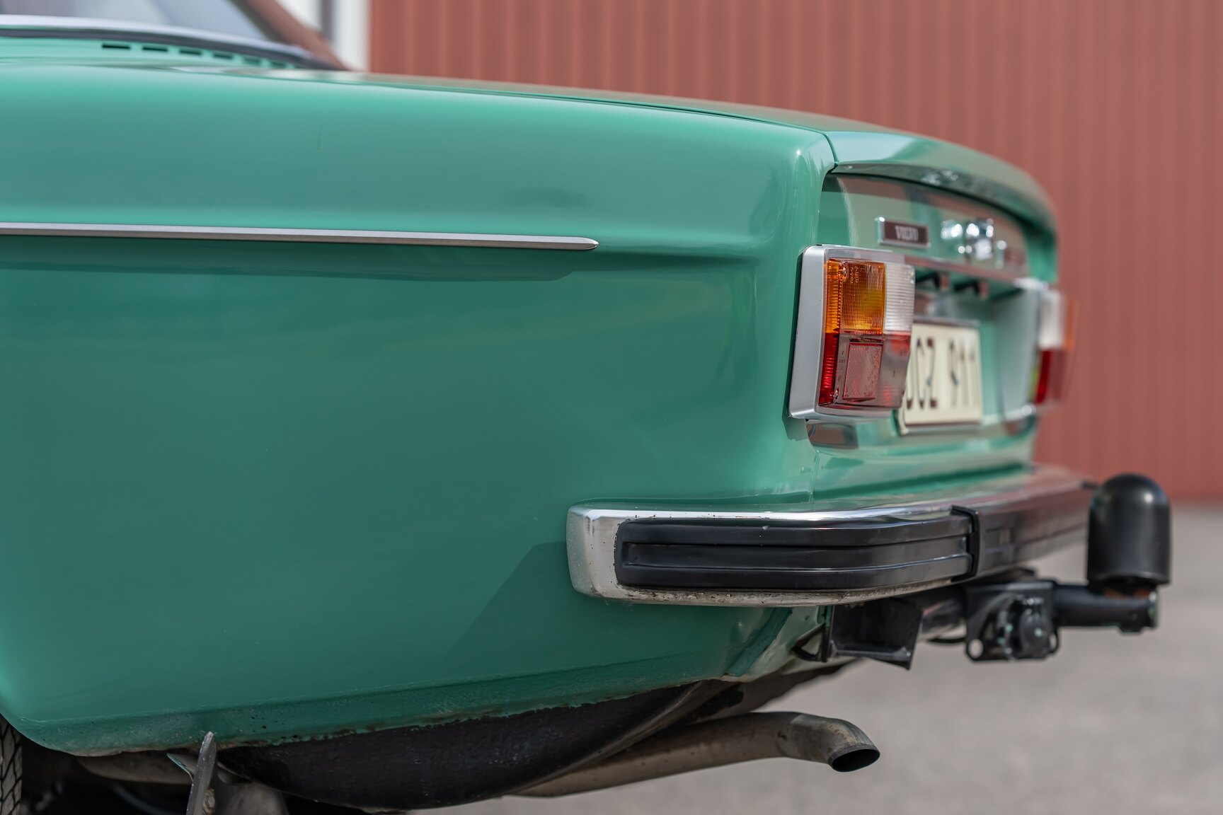 Exterior image of 1973 Volvo 144