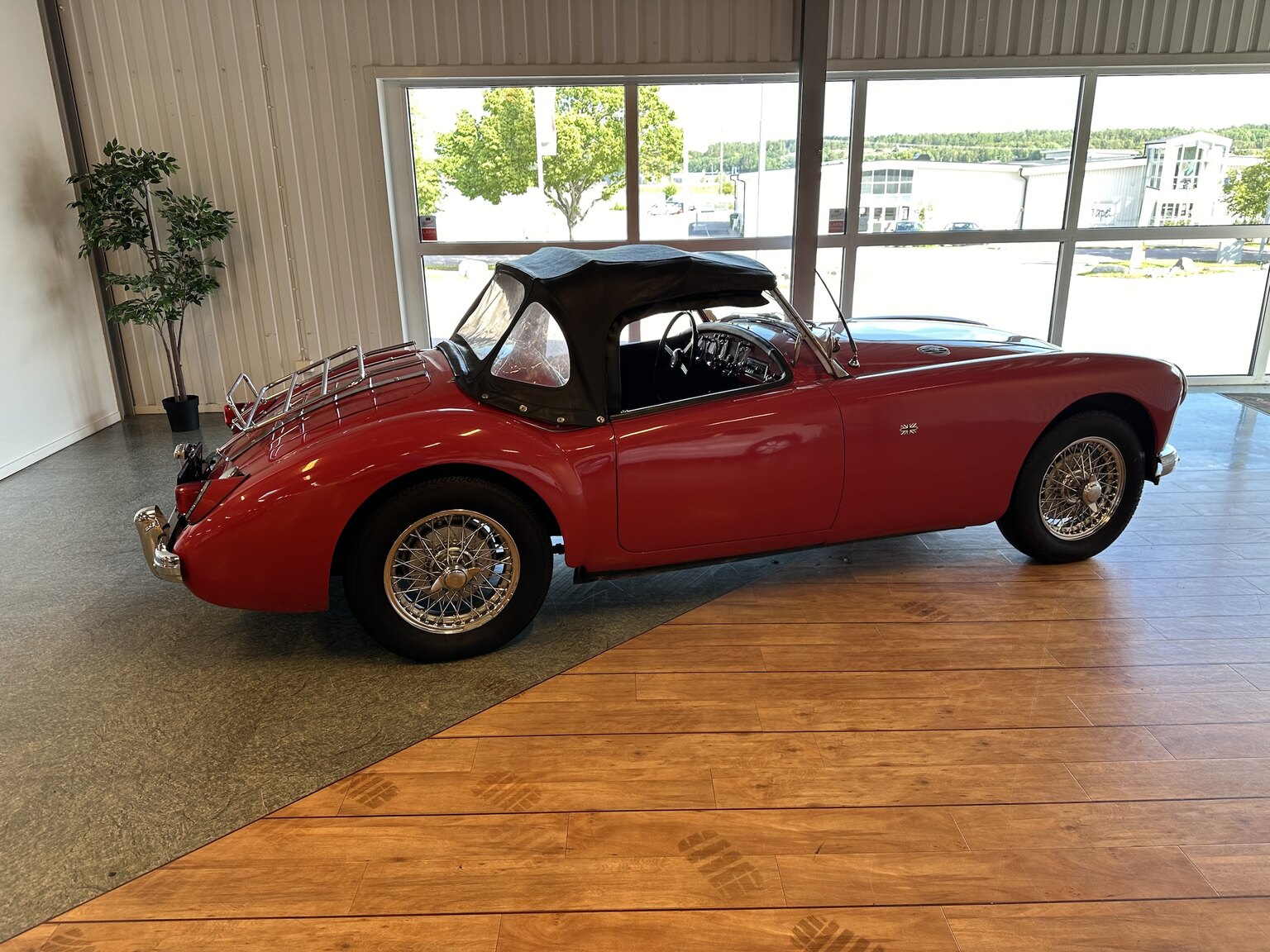 Exterior image of 1959 MG MGA Roadster