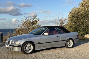 Exterior image of 1993 BMW 325 I CABRIO 