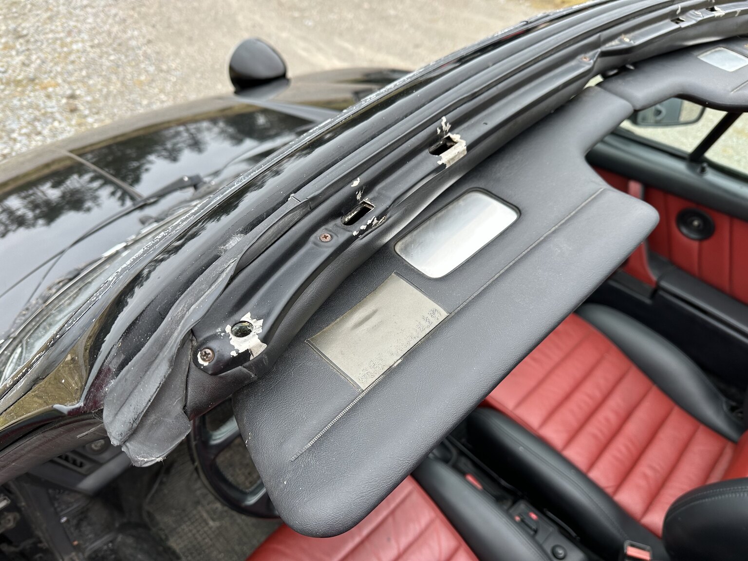 Interior image of 1972 Porsche 911 T (1)