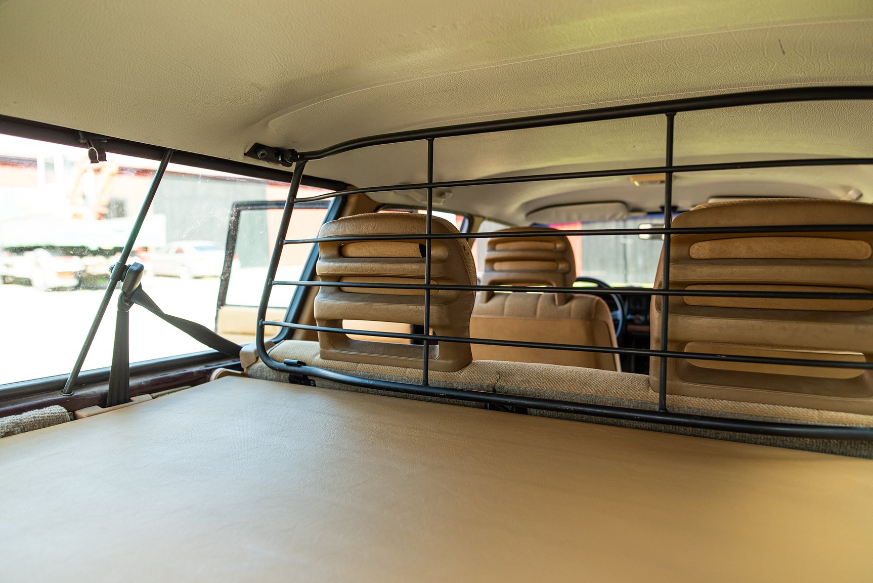 Interiörbild 1993 Volvo 245 GL Classic "No Reserve Auction"