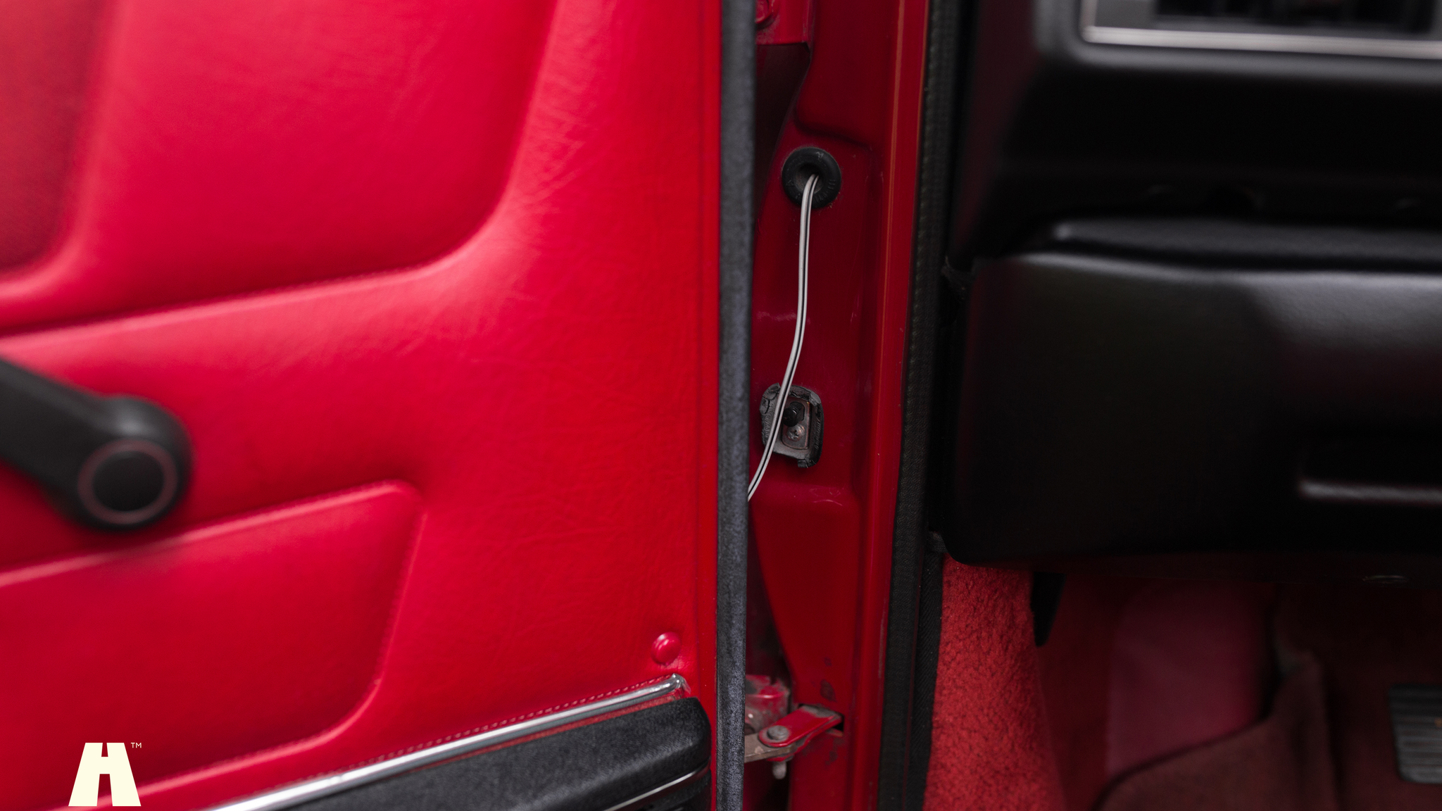 Interior image of 1988 Volkswagen Golf GTI Cabriolet