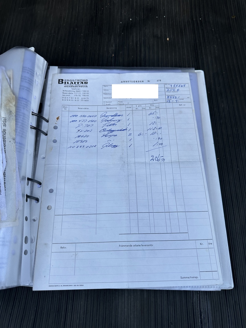 Documentation for 1966 Mercedes-Benz 200 D "Heckflosse"