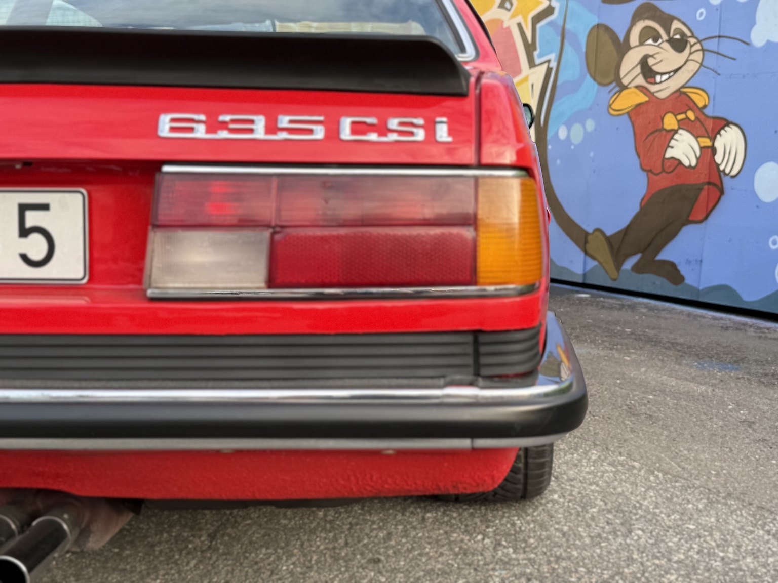 Exteriörbild på 1984 BMW 635CSi