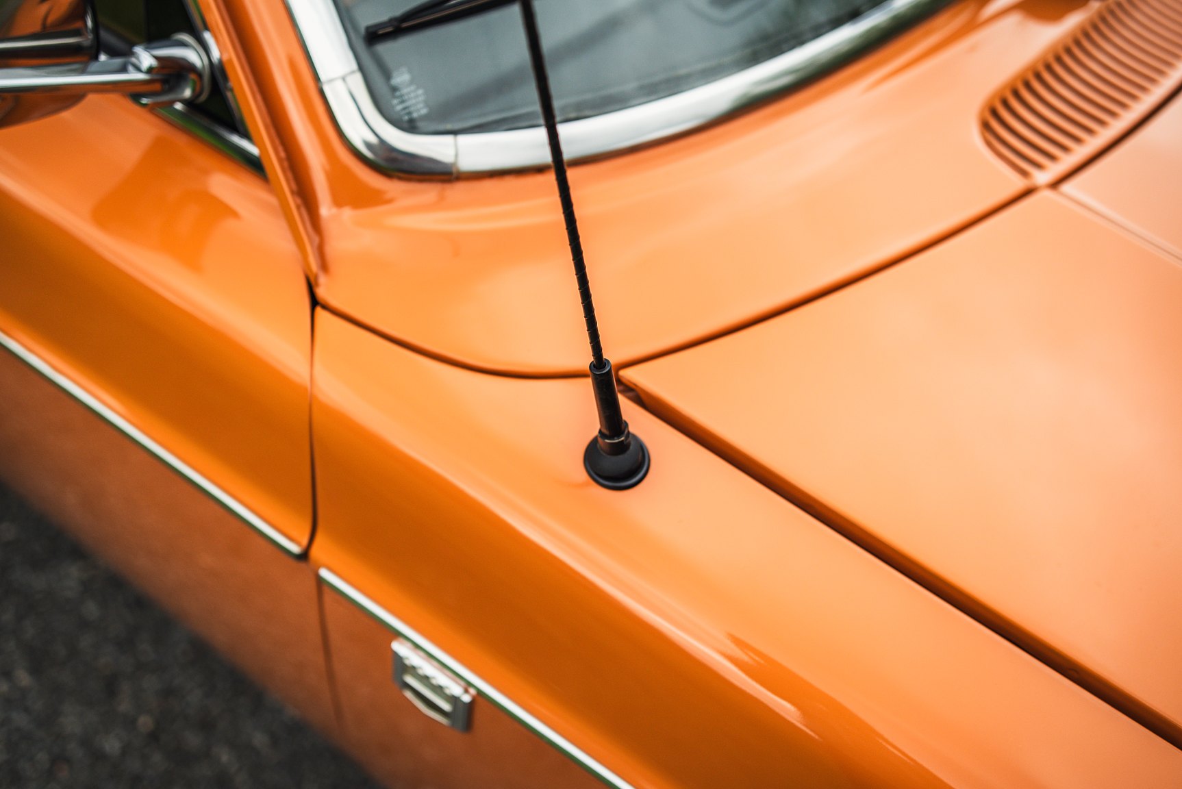 Exteriörbild på 1974 Volvo 142 2.0