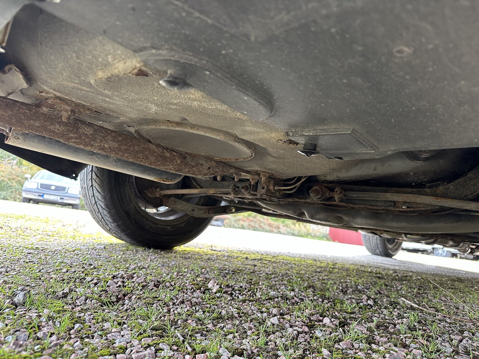 Image of 1994 Alfa Romeo 164 mechanics