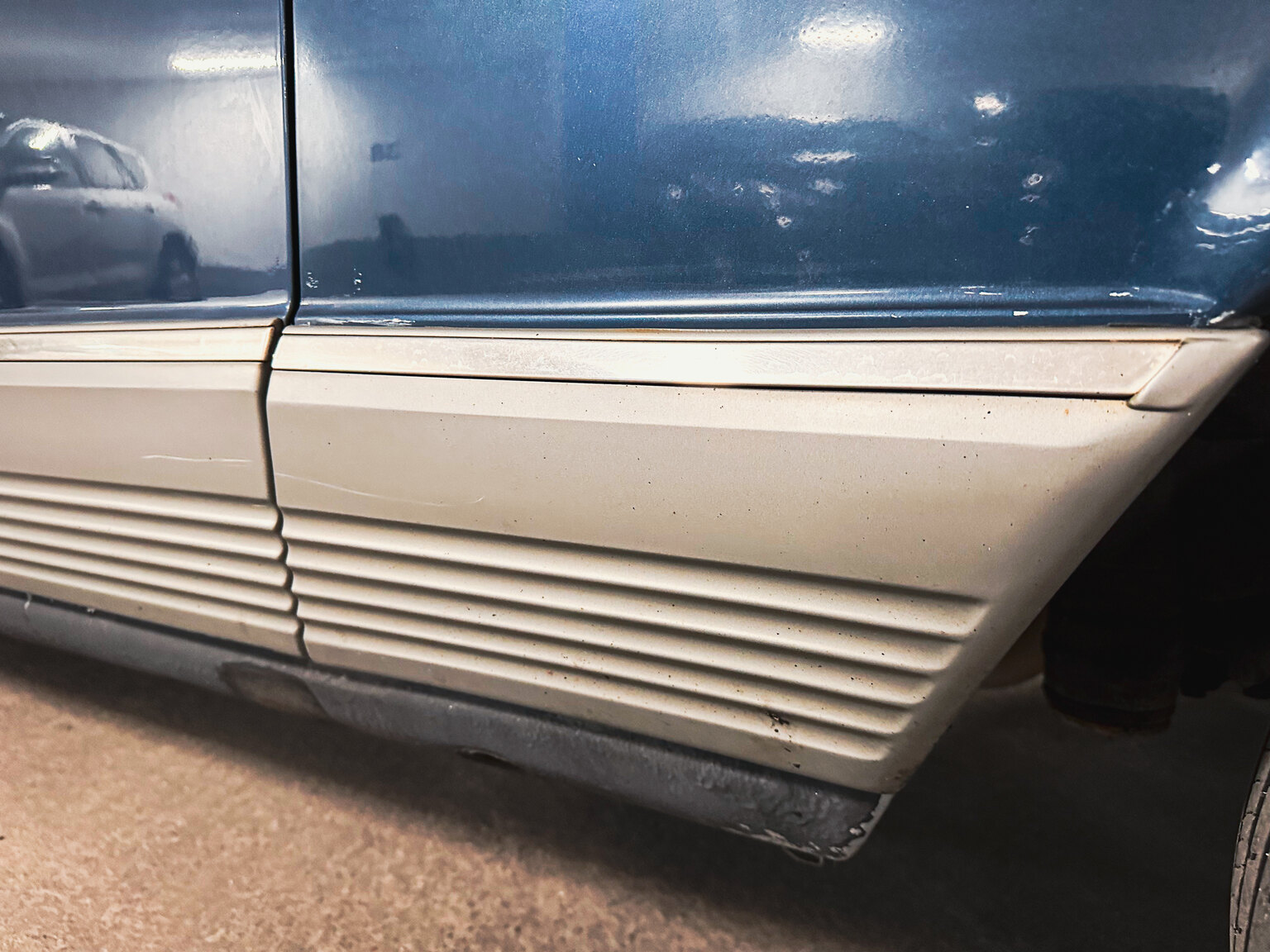 Exteriörbild på 1985 Mercedes-Benz 500 SEL