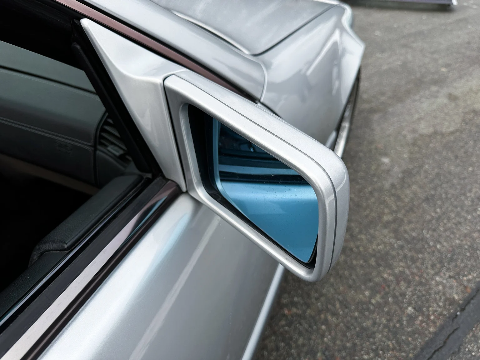 Exteriörbild på 1993 Mercedes-Benz 600 SL (38)