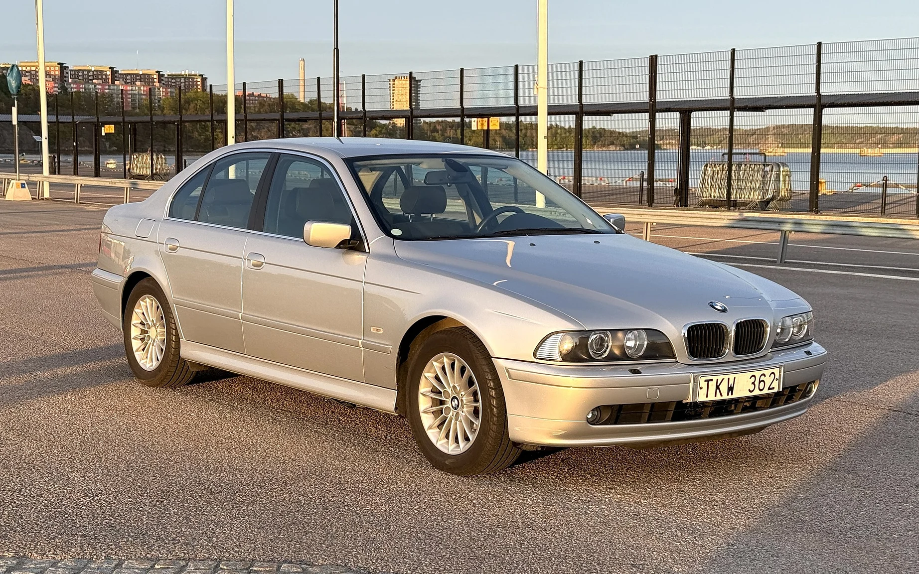 Aussenfoto 2002 BMW 520i (10)