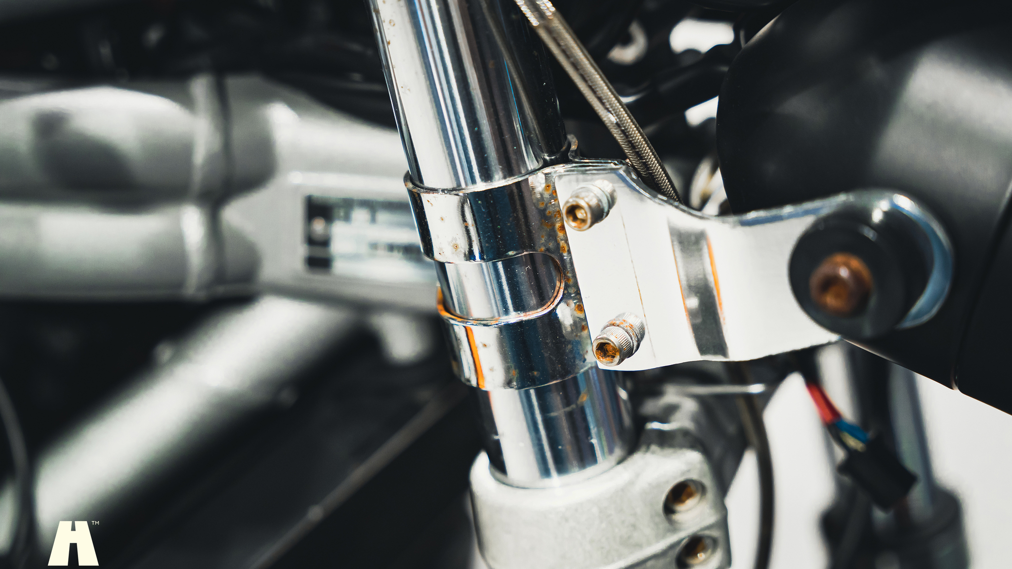 Image of 2001 Triumph Speed Triple (45) mechanics