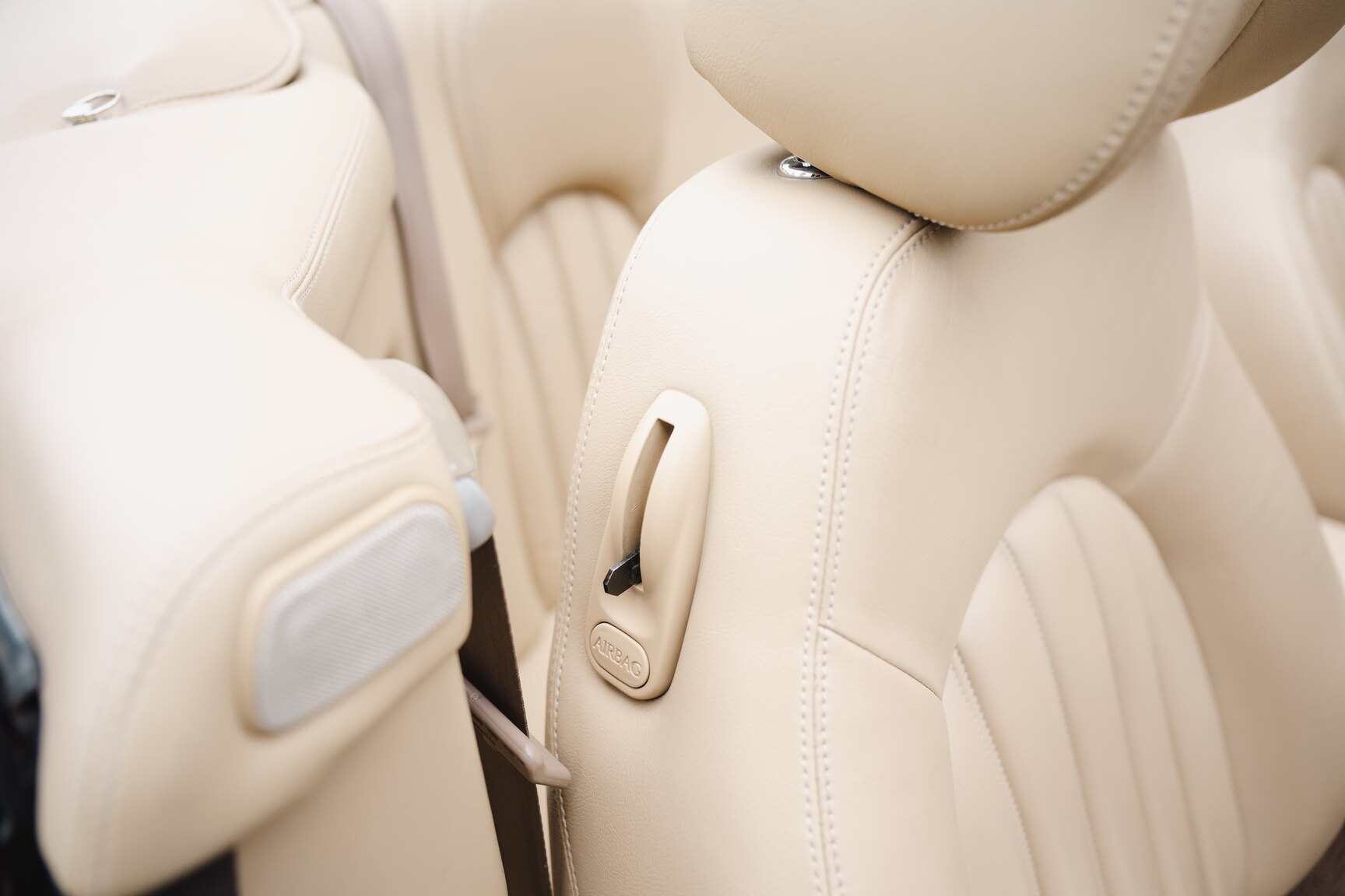 Interiörbild 2003 Jaguar XK8 Cabriolet