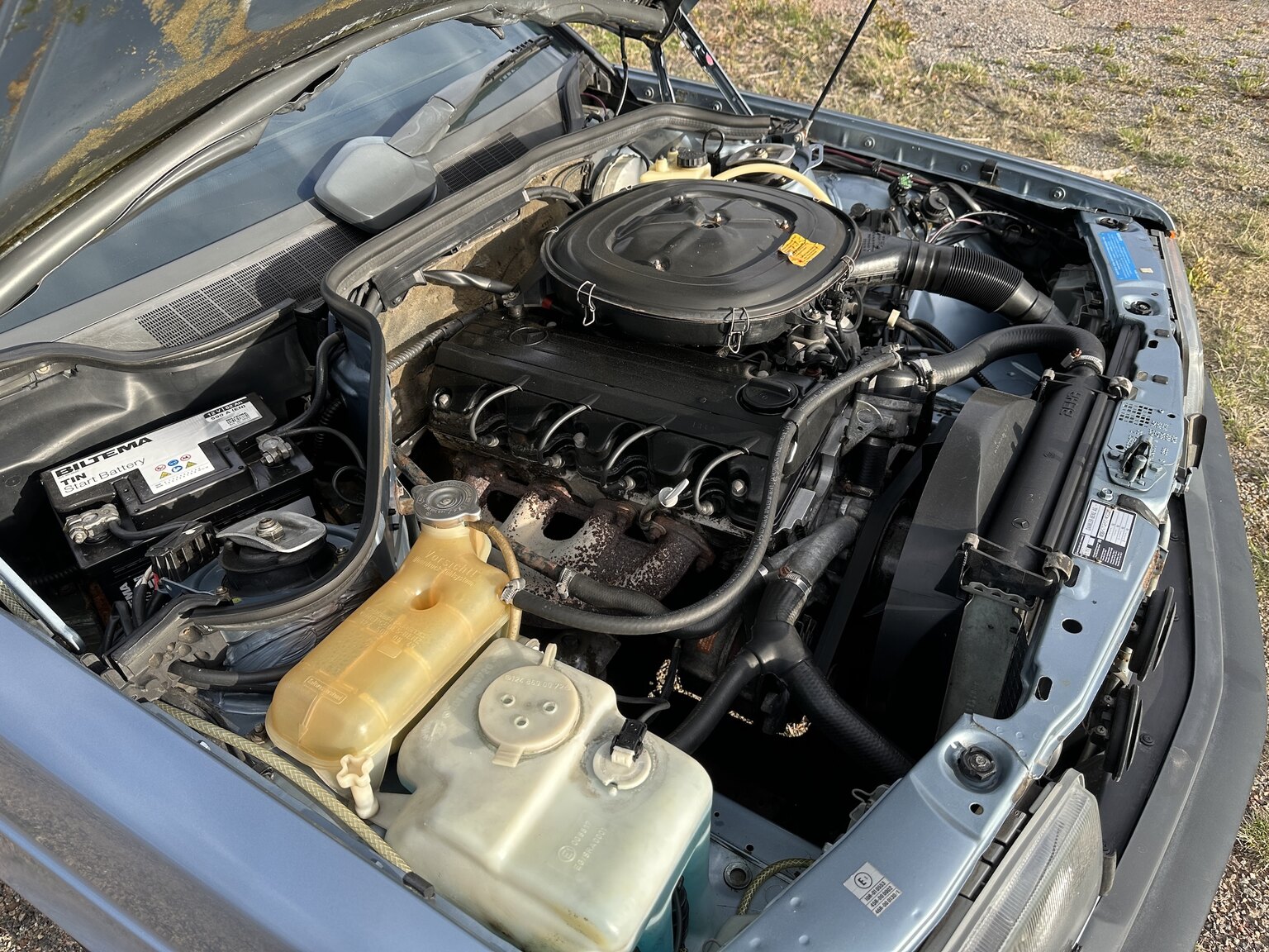 Image of 1988 Mercedes-Benz 190 E mechanics