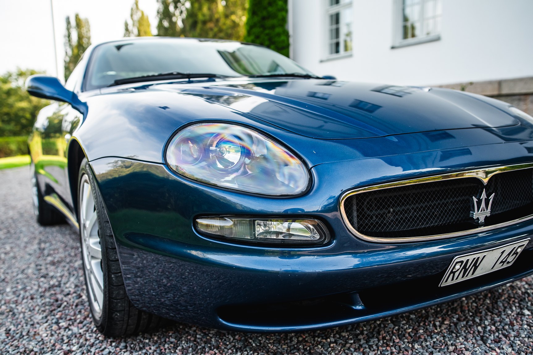 Exterior image of 2000 Maserati 3200 GT