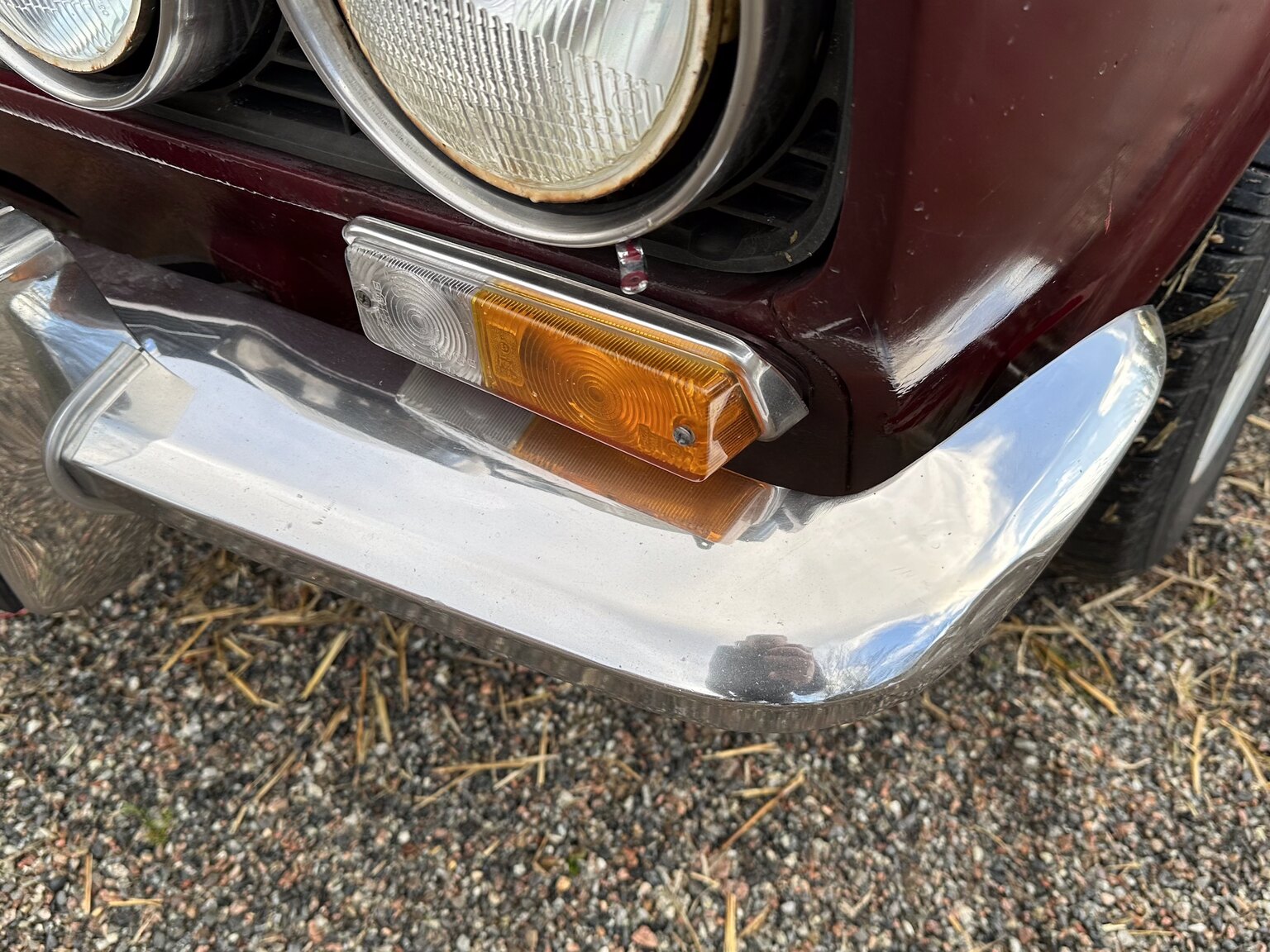 Exterior image of 1973 Alfa Romeo Berlina 2000