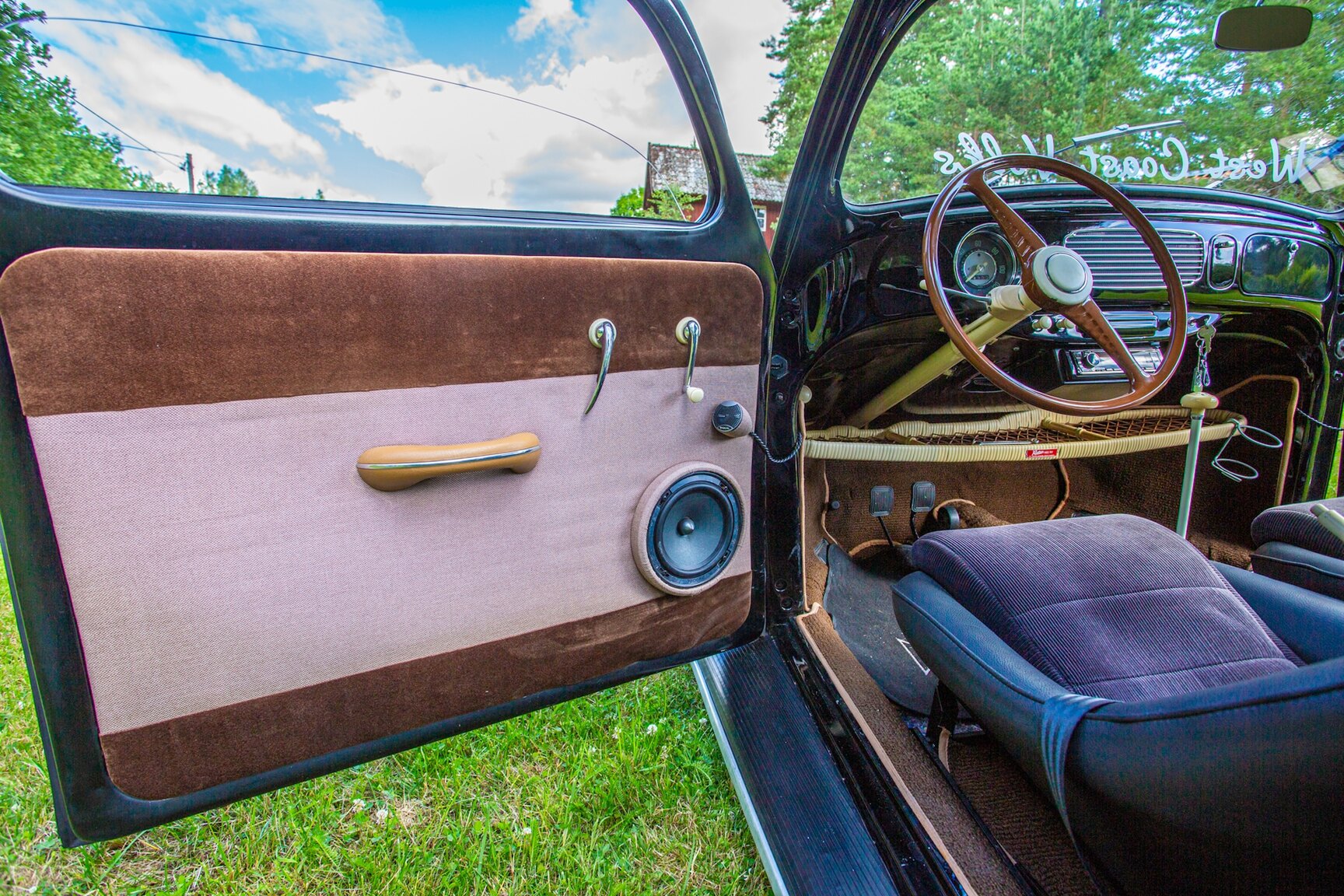 Innenraumfoto von 1956 Volkswagen Beetle 