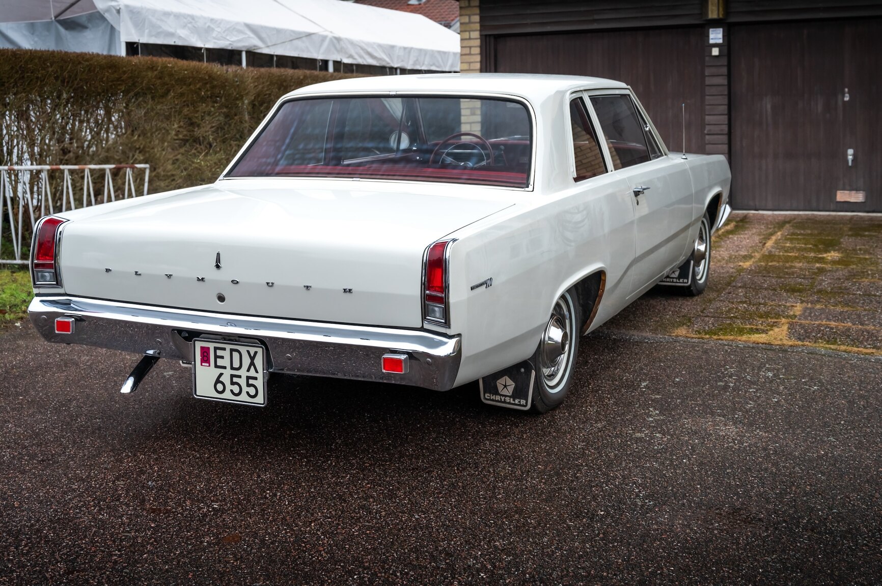Exteriörbild på 1967 Plymouth Valiant V 100 Sedan