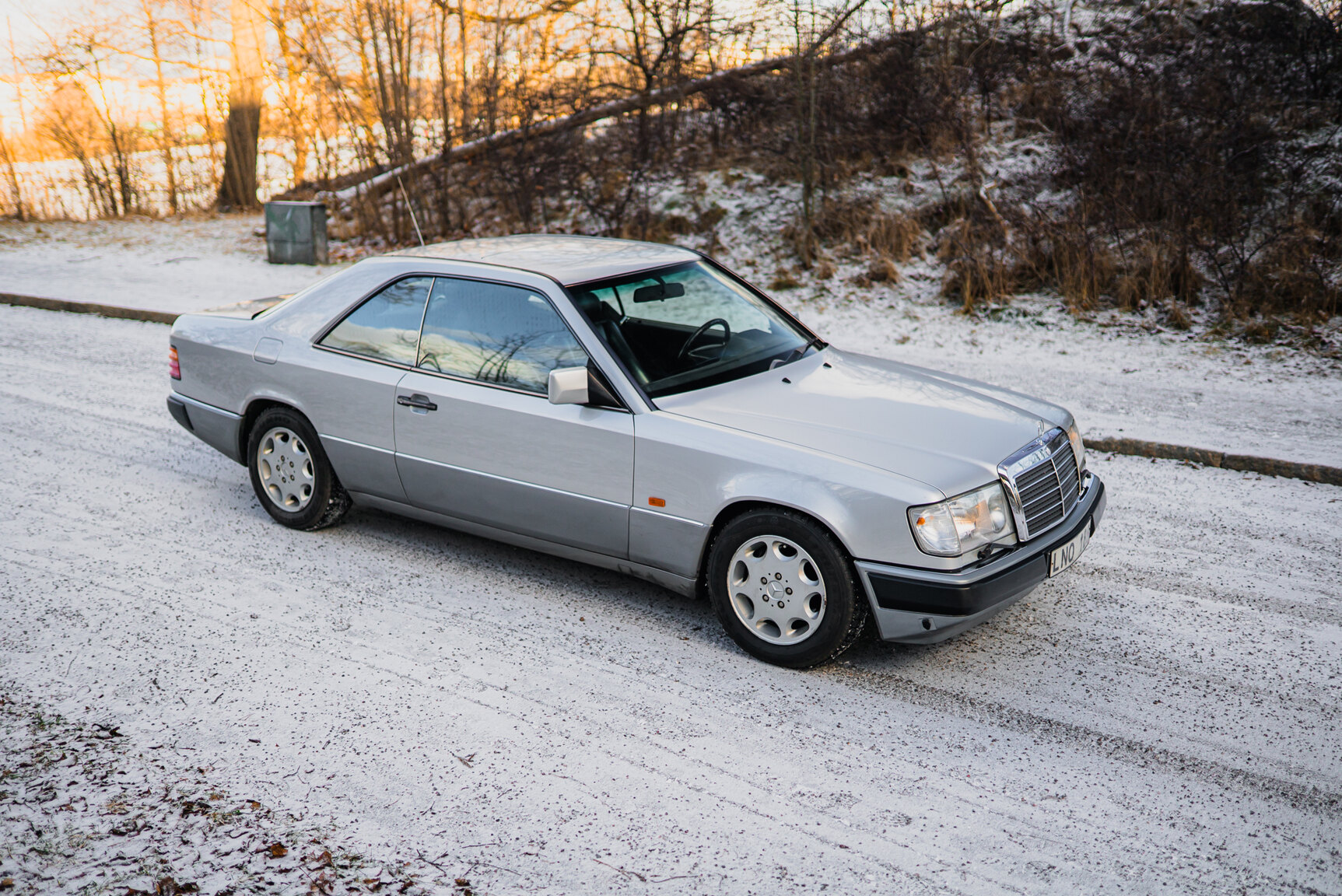 Exteriörbild på 1992 Mercedes-Benz 300CE-24V