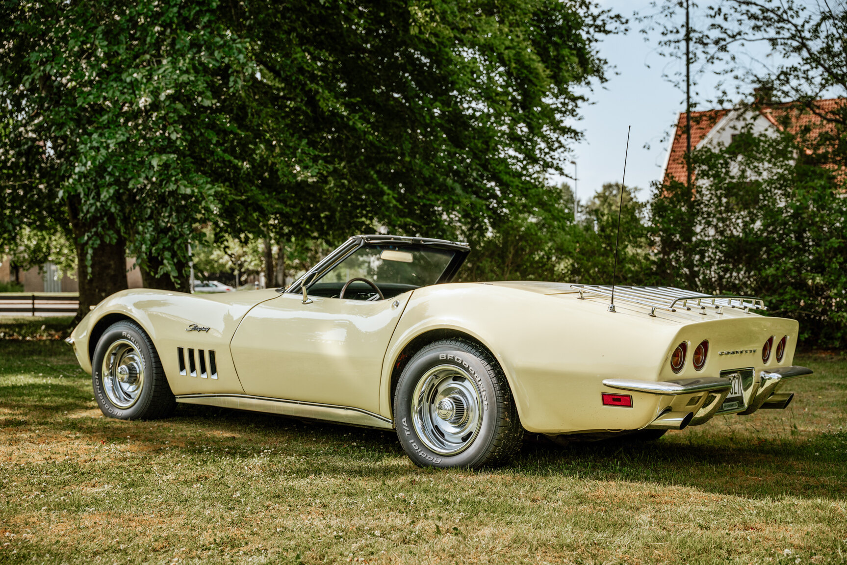 Exterior image of 1968 Chevrolet Corvette C3