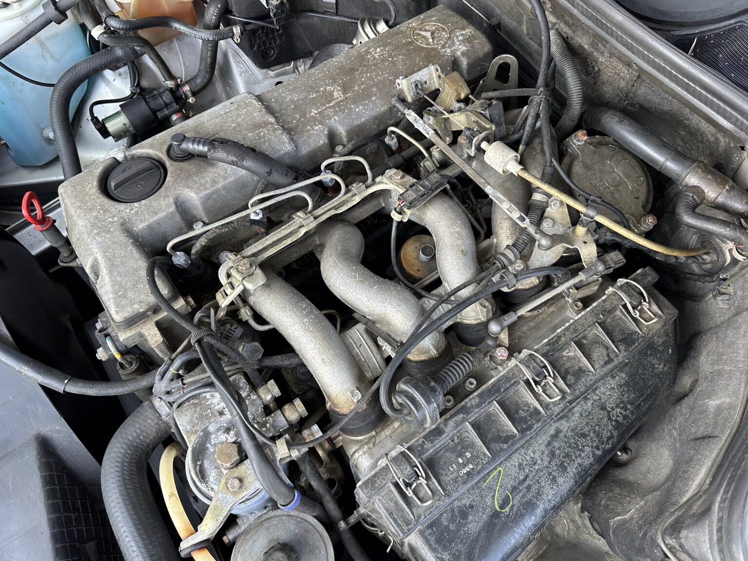 Image of 1992 Mercedes-Benz 250D mechanics