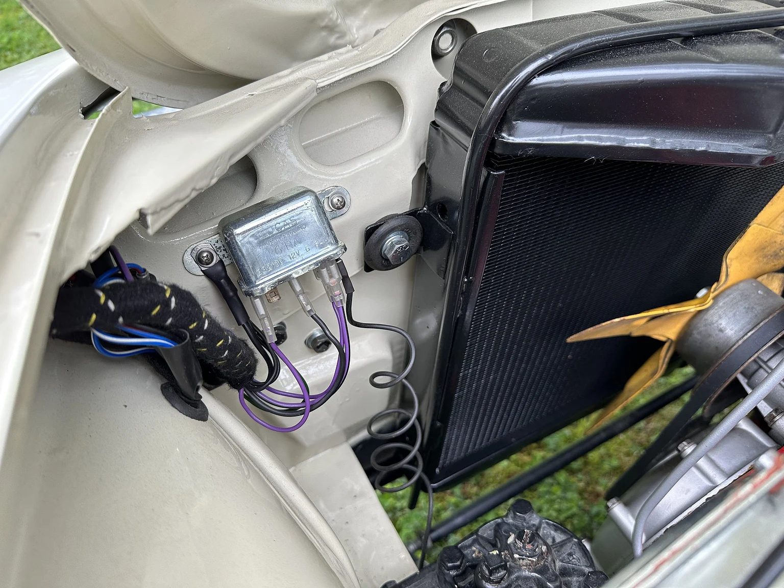 Image of 1964 Volvo P1800S (17) mechanics