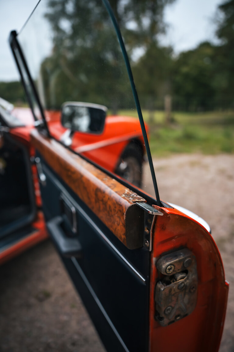 Innenraumfoto von 1973 MG MGB Roadster (13)