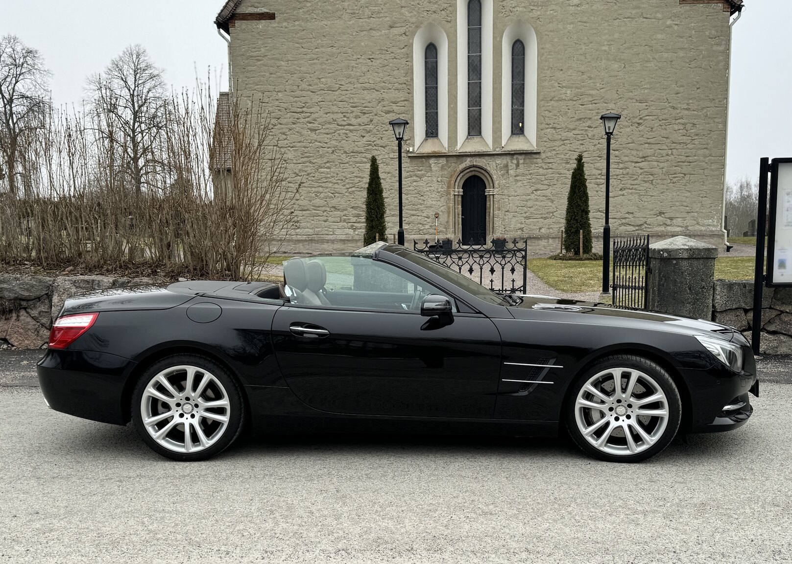 Exteriörbild på 2013 MERCEDES-BENZ SL 500
