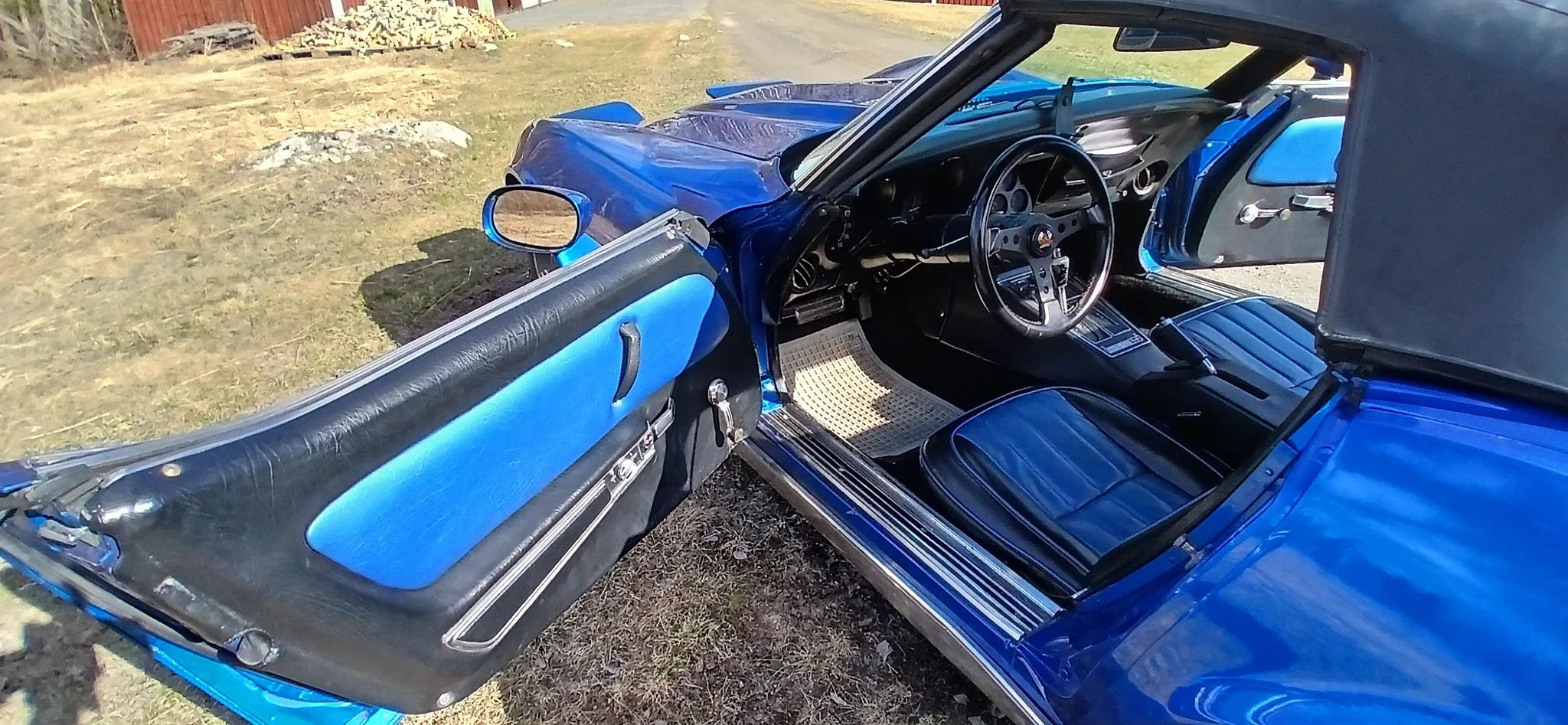 Innenraumfoto von 1974 Chevrolet Corvette Stingray Convertible C3 (14)
